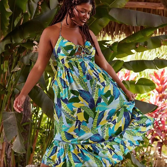 AERIE | Halter Beach Maxi Sundress - Picture 2 of 9